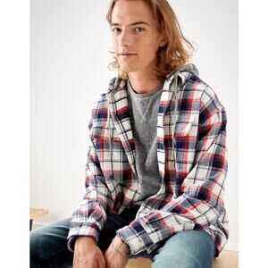 AE cozy cabin Mens XLT hooded flannel